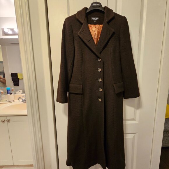 Beautiful Wool + long winter coat. - Picture 4 of 4
